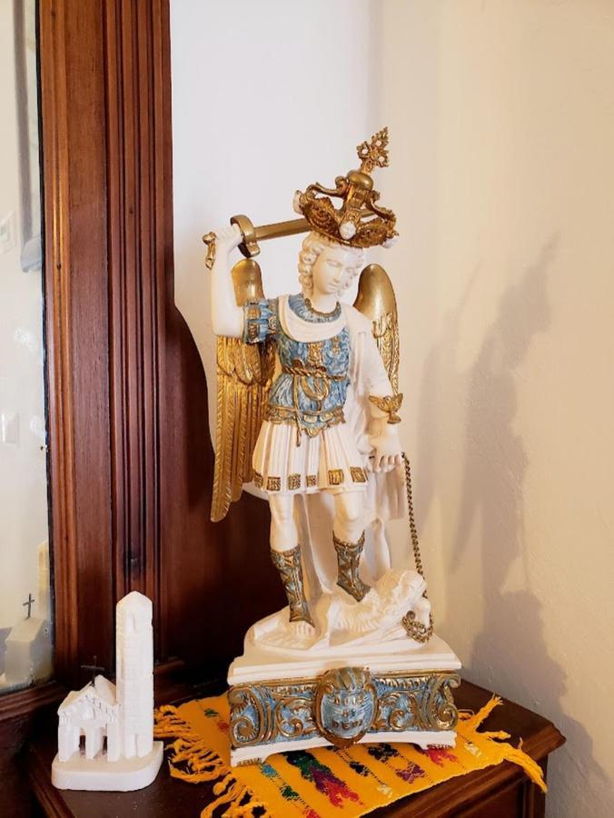 Casa Santa Chiara - Affitti Brevi Italia Διαμέρισμα Monte SantʼAngelo Εξωτερικό φωτογραφία
